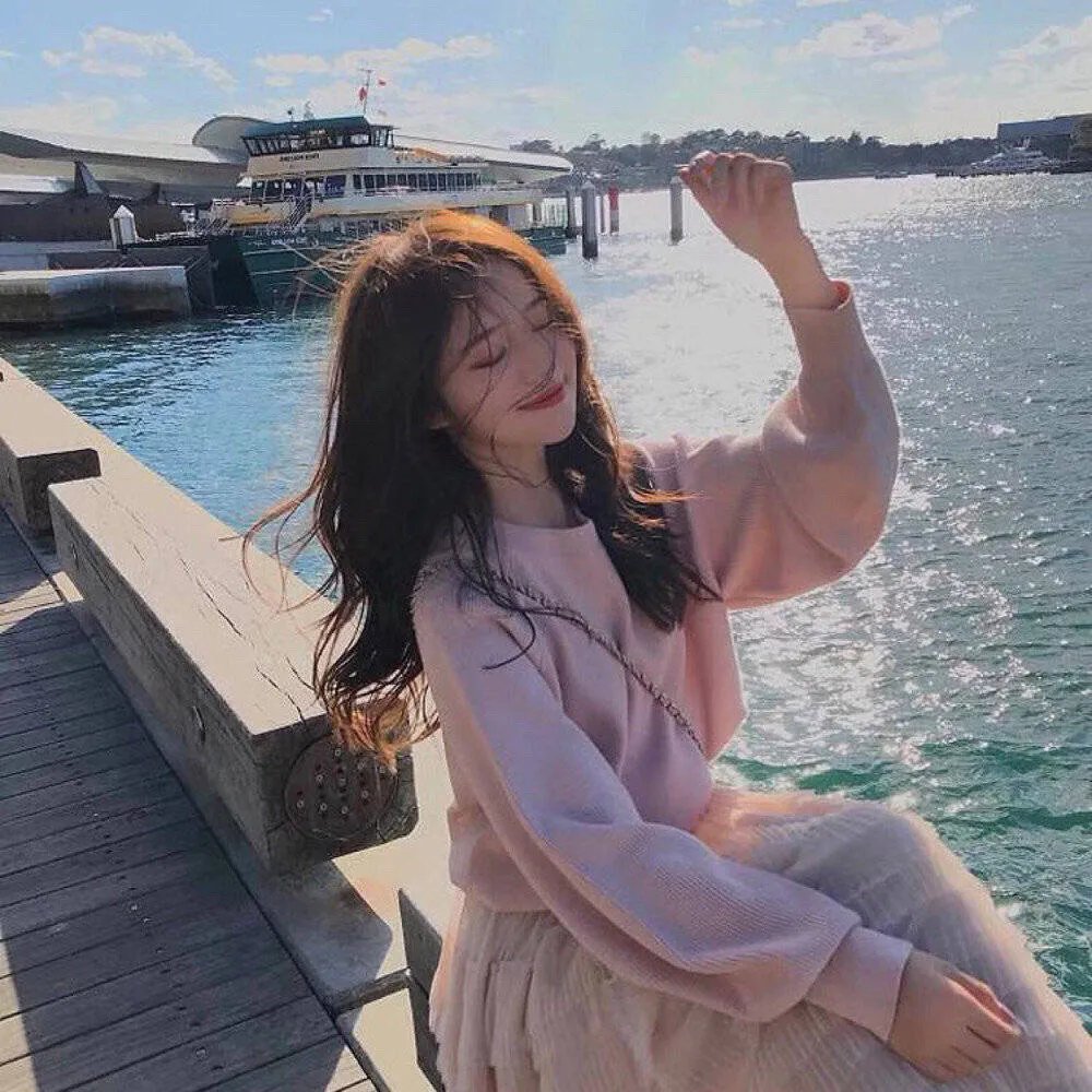 今年海报